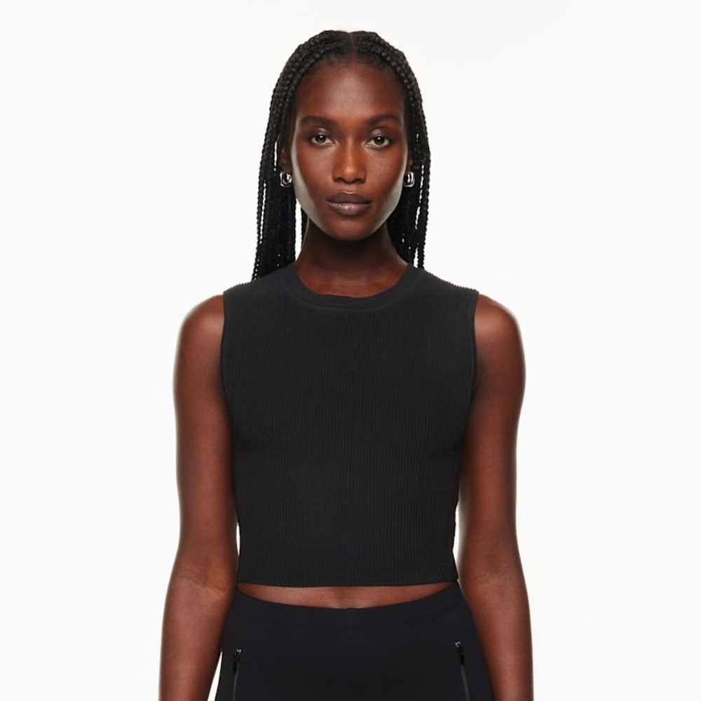 Aritiza sculpt ribbed knit Top - Picture 2 of 7